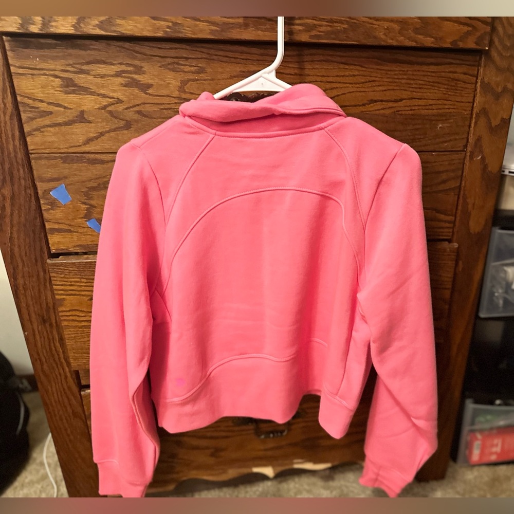 All in motion pink lightweight crop top - Picture 3 of 3